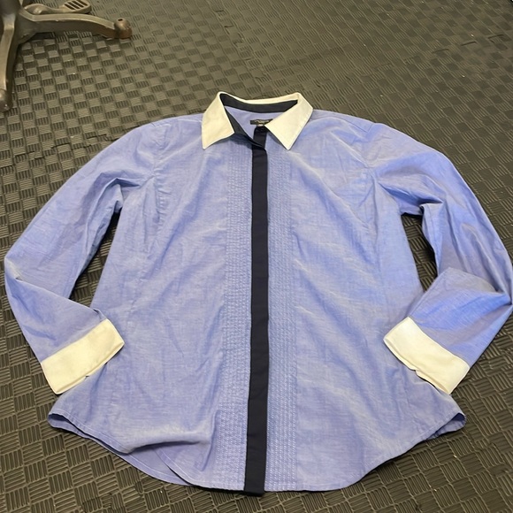 Ann Taylor petite blue button down with white cuffs & collar size medium - Picture 1 of 8